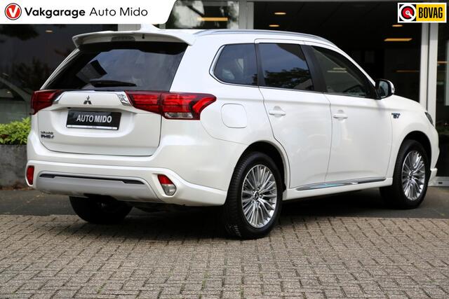 Mitsubishi OUTLANDER 2.4 4WD Automaat PHEV Intense | Trekhaak | All-Season banden
