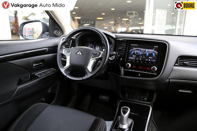 Mitsubishi OUTLANDER 2.4 4WD Automaat PHEV Intense | Trekhaak | All-Season banden