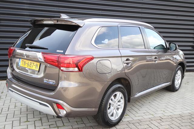 Mitsubishi OUTLANDER 2.4 PHEV Pure 1e eigenaar, dealer o.h. All-season