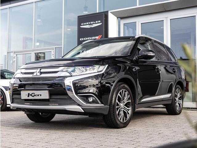 Mitsubishi OUTLANDER 2.0 Connect Pro | Trekhaak | Camera |