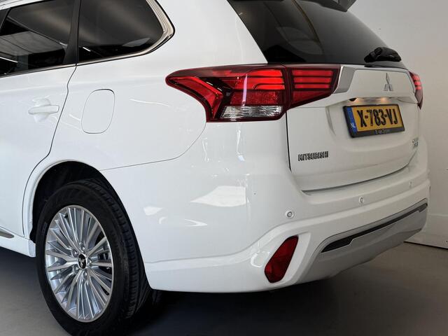 Mitsubishi OUTLANDER 2.4 PHEV Cruise | camera | LED-Kopl. | Clima | Rijklaarprijs