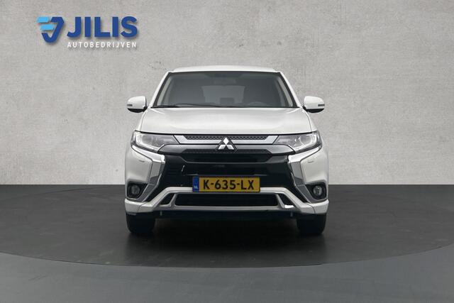 Mitsubishi OUTLANDER 2.4 PHEV Pure | Trekhaak | Camera | Stoelverwarming | Airco