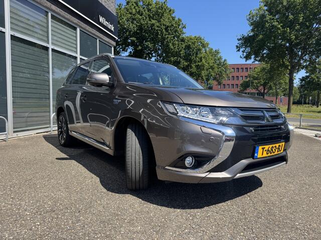 Mitsubishi OUTLANDER 2.0 PHEV Executive | Trekhaak