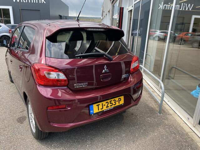 Mitsubishi SPACE STAR 1.2 Connect Pro