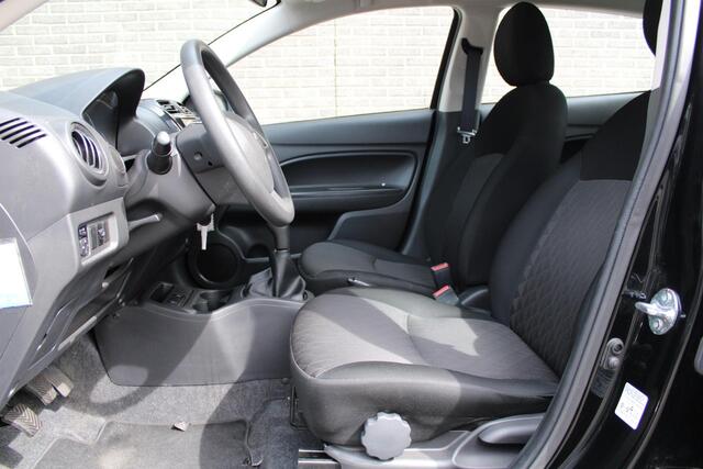 Mitsubishi SPACE STAR 1.2 Connect+ Airco, Applecarpl./Andr. Auto, Start/Stop Systeem, Elektr. ramen voor, Licht/Regen sensor