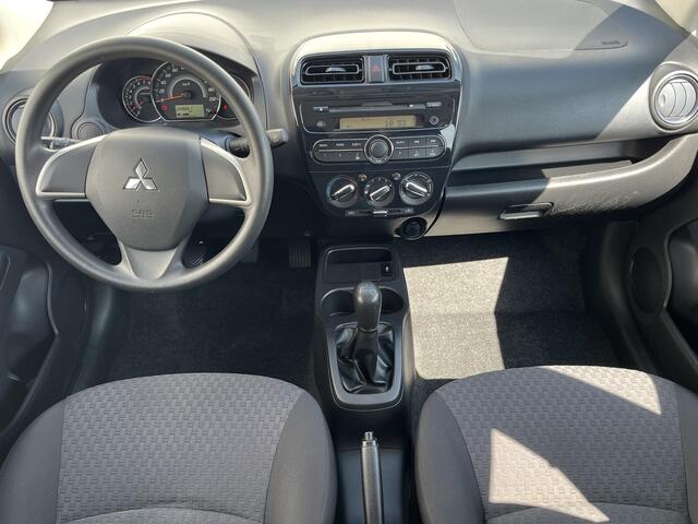 Mitsubishi SPACE STAR 1.0 Cool+ / Dealeronderhouden / Airconditioning / Elektrische ramen voor / Elektrische verstelbare buitenspiegels / Radio - CD & MP3 speler