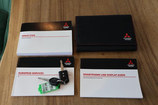 Mitsubishi SPACE STAR 1.2 Connect+ Airco | Carplay | DAB | ESP | Bots Waarschuwing | Start/Stop | Hill-Hold | NL-Auto | Volledig Onderh.