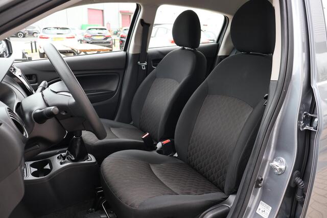 Mitsubishi SPACE STAR 1.2 Connect+ Airco | Carplay | DAB | ESP | Bots Waarschuwing | Start/Stop | Hill-Hold | NL-Auto | Volledig Onderh.