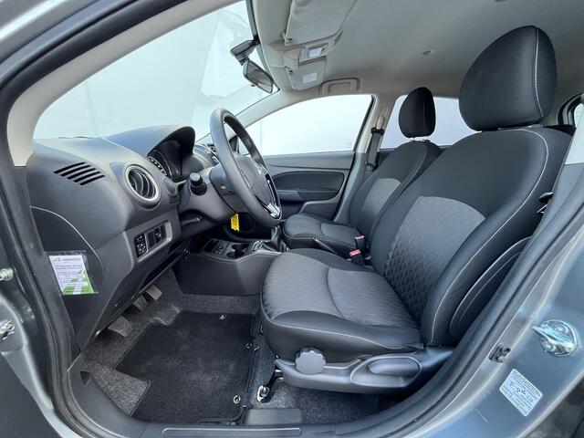 Mitsubishi SPACE STAR 1.2 Active / 100% Dealeronderhouden / Navigatie via Apple Carplay & Android Auto / Cruise Control / Airco / DAB Radio