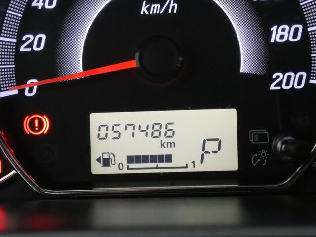 Mitsubishi SPACE STAR Automaat 70pk Active Airco | Carplay | Trekhaak | 14" Velgen