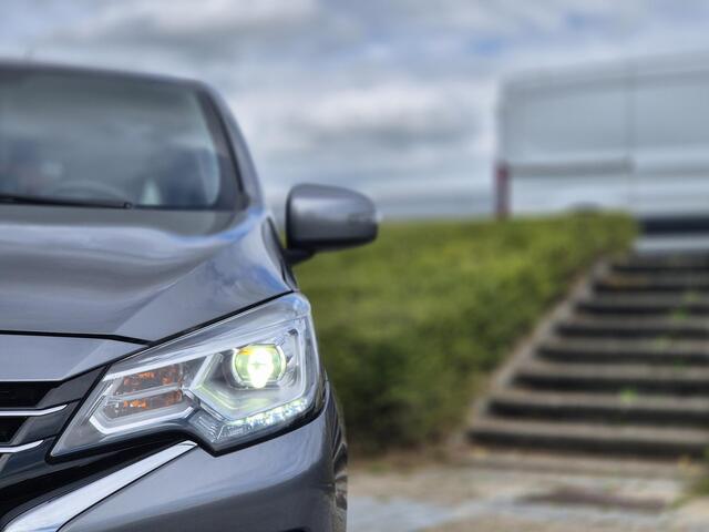 Mitsubishi SPACE STAR 1.2 Instyle