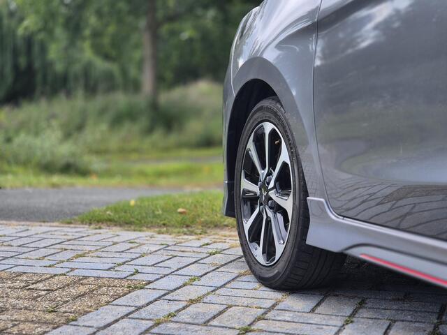 Mitsubishi SPACE STAR 1.2 Instyle