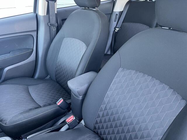 Mitsubishi SPACE STAR 1.2 Nova /airco (automatisch)/Apple Carplay/Android Auto/ cruise control/ navigatiesysteem full map/