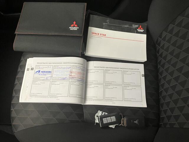 Mitsubishi SPACE STAR 1.2 Nova / Eerste Eigenaar / Dealer Onderhouden / Navigatie / Keyless / Cruise Control / Climate Control /