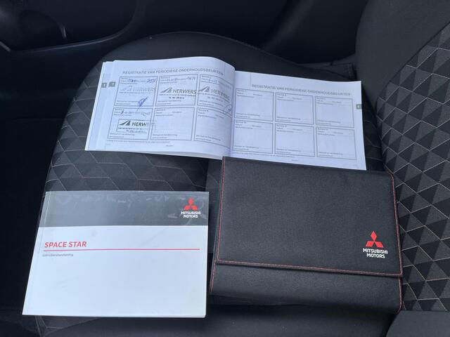 Mitsubishi SPACE STAR 1.2 Nova / airco (automatisch)/ Apple Carplay/Android Auto/ navigatiesysteem full map/ voorstoelen verwarmd/