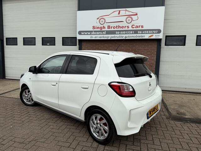 Mitsubishi SPACE STAR 1.2 Intense/AIRCO/CRUIS/CAMERA/CARPLAY/INRUIL MOG!!!!