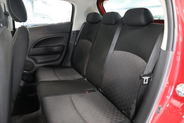 Mitsubishi SPACE STAR 1.2 Instyle | Apple Carplay