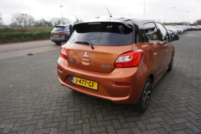 Mitsubishi SPACE STAR 1.2 AUTOMAAT INSTYLE LUXE TWO TONE 5 DEURS STOELVERWARMING AIRCO LICHTMETALEN VELGEN BLUETOOTH PARKEERSENSOREN 4X ELECTR.RAMEN/SPIEGELS