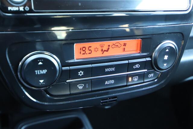 Mitsubishi SPACE STAR 1.2 Dynamic Automaat 1e Eig. Slechts 8.636 km! 71pk