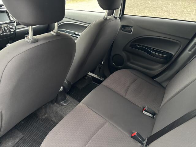 Mitsubishi SPACE STAR 1.2 100th Anniversary Edition Navigatie / Carplay / Stoelverwarming