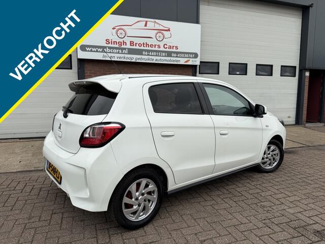 Mitsubishi SPACE STAR 1.2 Intense/AIRCO/CRUIS/CAMERA/CARPLAY/INRUIL MOG!!!!