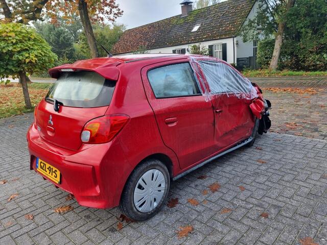 Mitsubishi SPACE STAR 1.2 Connect+