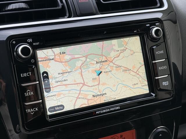 Mitsubishi SPACE STAR 1.2 Instyle Automaat / LED verlichting / Navigatie / Stoelverwarming / Apple CarPlay/Android Auto / Half lederen bekleding / Sport pakket / Cruise Control /