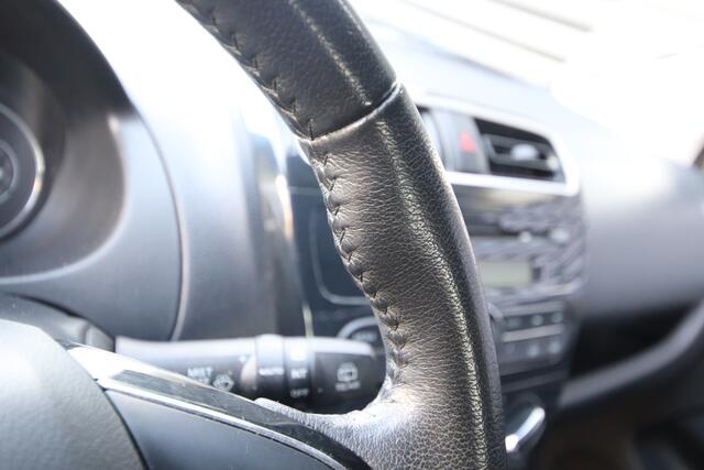 Mitsubishi SPACE STAR 1.0 Intense Airco, 71 pk, Orig. NL, Lederen stuurwiel