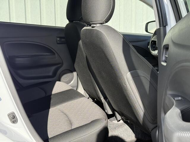 Mitsubishi SPACE STAR 1.2 Dynamic / Dealer Onderhouden / Fabrieksgarantie t/m 02-2031 / Trekhaak afneembaar / Cruise Control / Apple CarPlay/Android Auto / Lichtmetalen Velgen / Climate Control / Camera /