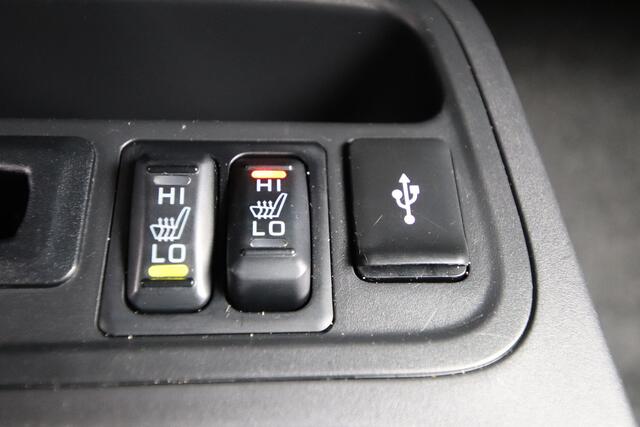 Mitsubishi SPACE STAR 1.2 Advance 81pk Cruise, stoelverwarming, keyless entry