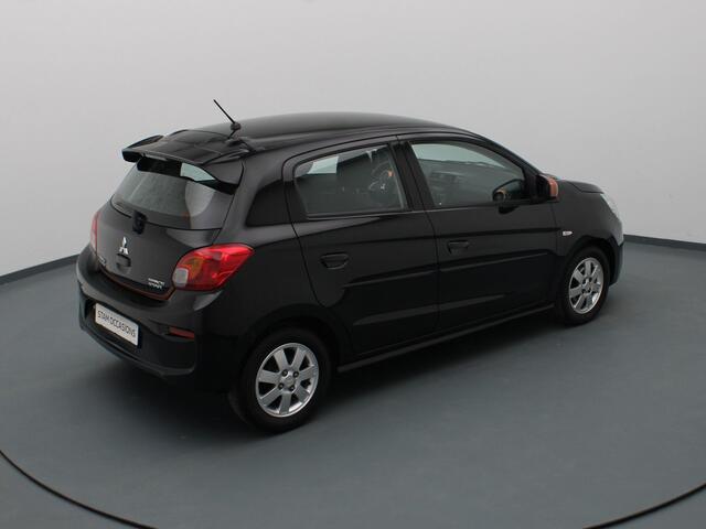 Mitsubishi SPACE STAR Cool+ 71pk Radio | 14" Velgen