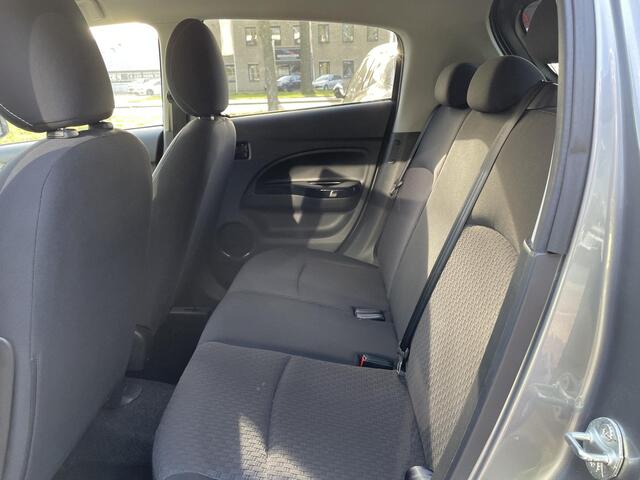 Mitsubishi SPACE STAR 1.0 Intense | Airco |