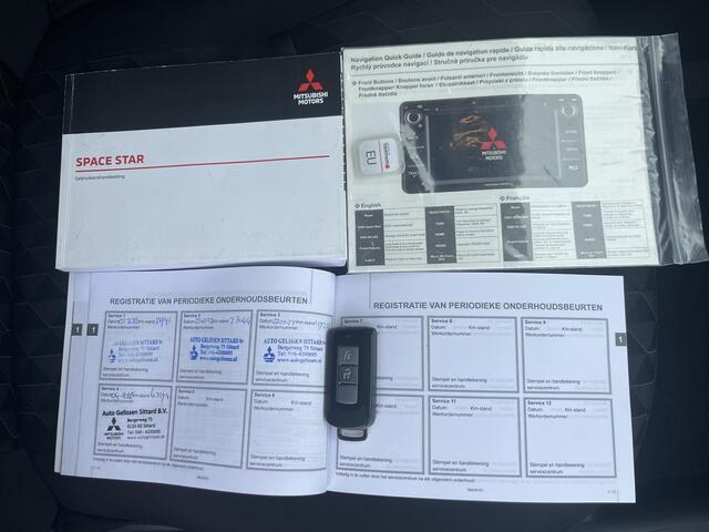 Mitsubishi SPACE STAR 1.2 Nova / Cruise Control / Stoel Verwarming / Navigatie / Keyless Entry/Start / Apple Carplay & Android Auto / Airco / Lichtmetalen Velgen 14" /