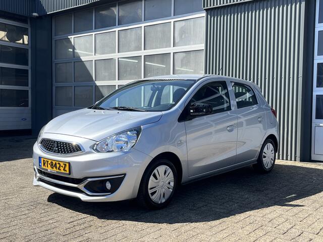 Mitsubishi SPACE STAR 1.0 Cool+ Airco Parrot Start / stop Mistlampen voor Elektrische ramen voor Bpm en Btw vrij!!