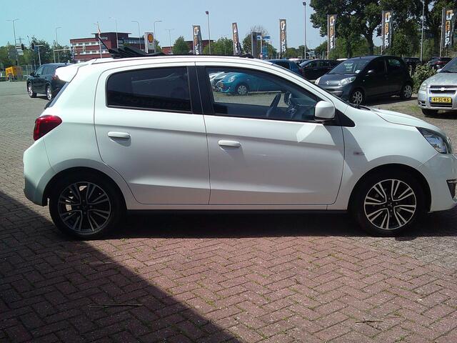 Mitsubishi SPACE STAR 1.2 Instyle Elektrisch vouwdak/ open dak Staat in Hardenberg