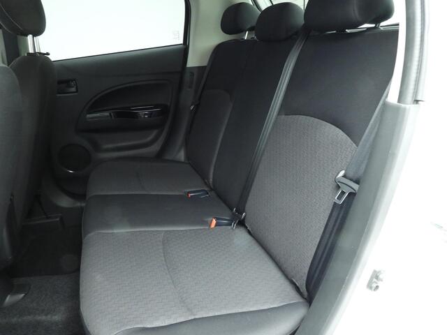 Mitsubishi SPACE STAR 1.2 Advance Automaat| 27.000 KM | Navigatie | CarPlay | Lichtmetalen velgen | Keyless Start | Climate