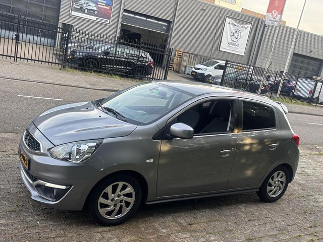 Mitsubishi SPACE STAR 1.2 LIFE GRAYLINE 2e EIGENARESSE. CRUISE CONTROLL. AIRCO.SPORTVELGEN.DAKSPOLER.PRIVACY GLASS