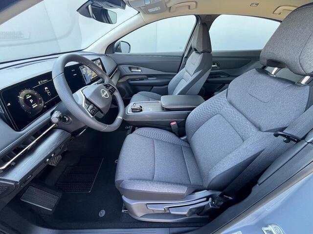 Nissan Ariya Limited Edition 91 kWh / NIEUW uit voorraad leverbaar! / Achteruitrijcamera / Apple Carplay & Android Auto / Navigatie full map / Keyless Entry & Start / Adaptieve Cruise Control / Climate Control /