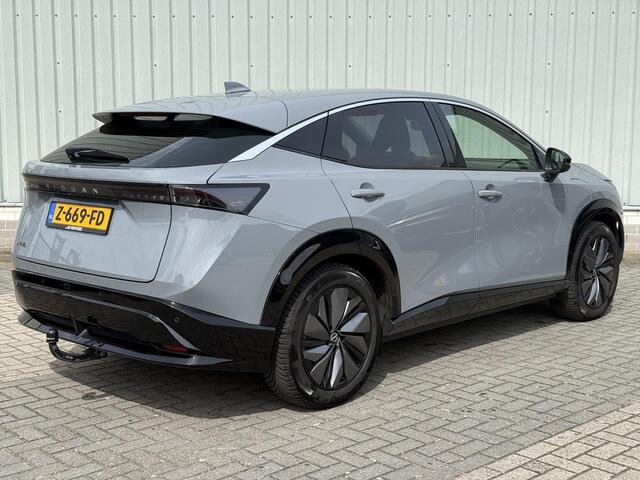 Nissan Ariya Engage SV 66 kWh / Eerste Eigenaar / Dealer Onderhouden / Trekhaak / All Seasonbanden / Navigatie / Camera / Adaptive Cruise Control / Climate Control / Dodehoekdetectie /