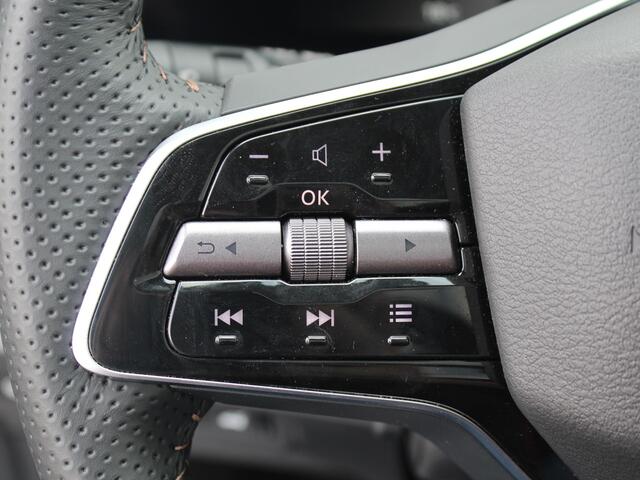 Nissan Ariya e-4ORCE Evolve 87kWh / 1.500kg Trekgewicht / Vierwielaandrijving / Panoramdak / BOSE Audio