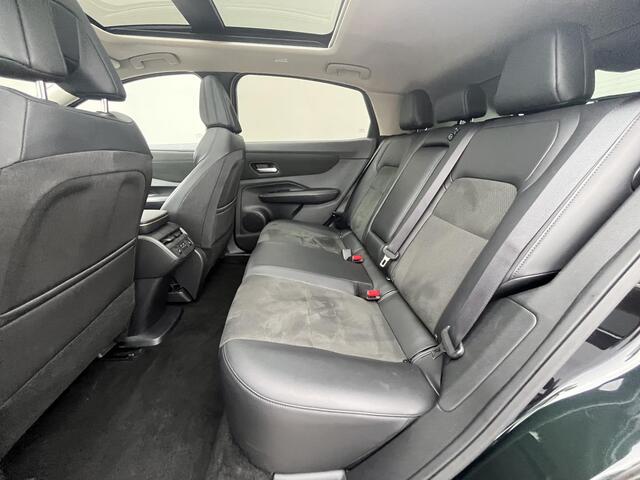 Nissan Ariya Evolve 91 kWh / Achteruitrijcamera / Apple Carplay & Android Auto / Navigatie full map / Keyless Entry & Start / Adaptieve Cruise Control / Climate Control /