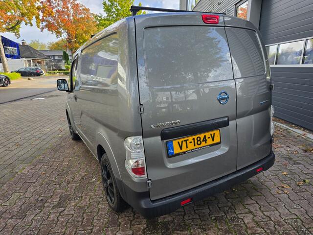 Nissan E-NV200 