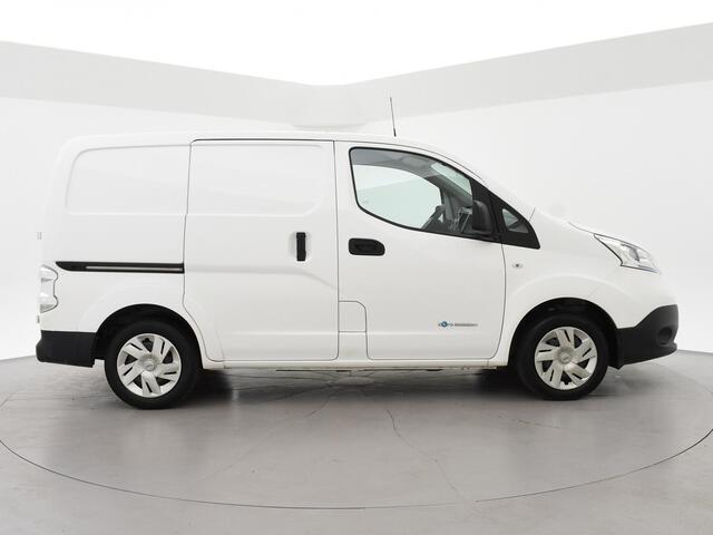 Nissan E-NV200 OPTIMA 40 kWh + CAMERA | TREKHAAK | 28.248 KM! | CLIMATE | CRUISE CONTROL