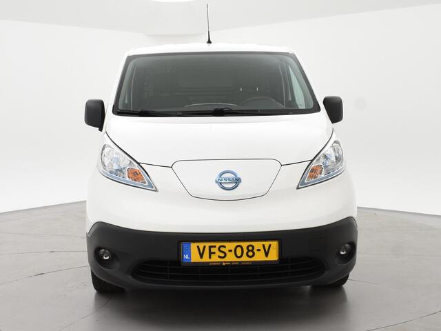 Nissan E-NV200 OPTIMA 40 kWh + CAMERA | TREKHAAK | 28.248 KM! | CLIMATE | CRUISE CONTROL