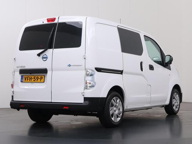 Nissan E-NV200 Business 40 kWh | SOH 90,5% | CLIMATE CONTROL | PARKEERCAMERA | NAVIGATIE | DUBBELE LAADVLOER |