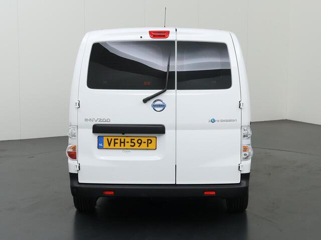 Nissan E-NV200 Business 40 kWh | SOH 90,5% | CLIMATE CONTROL | PARKEERCAMERA | NAVIGATIE | DUBBELE LAADVLOER |