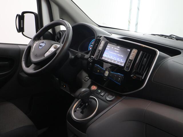 Nissan E-NV200 Business 40 kWh | SOH 90,5% | CLIMATE CONTROL | PARKEERCAMERA | NAVIGATIE | DUBBELE LAADVLOER |