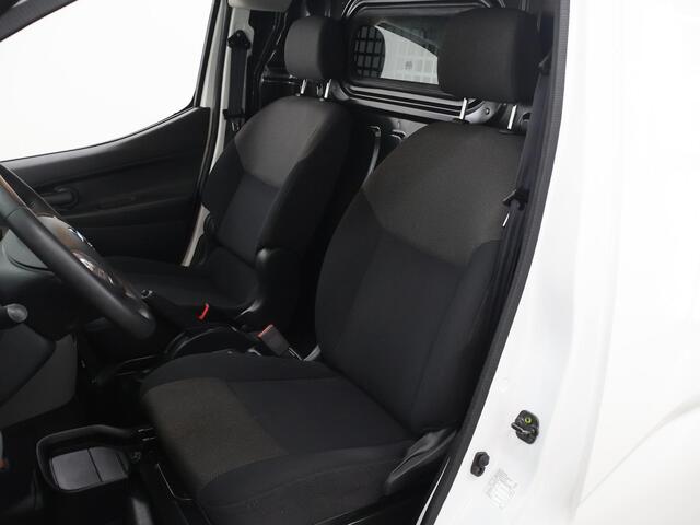 Nissan E-NV200 Business 40 kWh | SOH 90,5% | CLIMATE CONTROL | PARKEERCAMERA | NAVIGATIE | DUBBELE LAADVLOER |