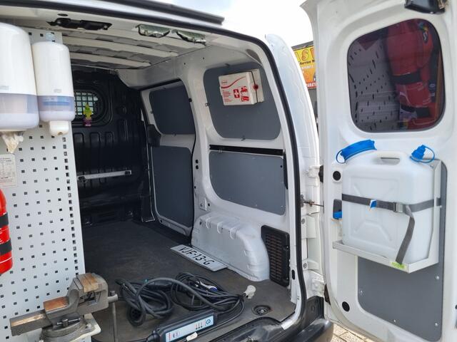 Nissan E-NV200 Bus 40 kWh TREKHAAK, INRICHTING SOH 91%