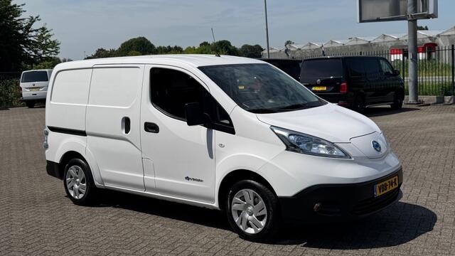 Nissan E-NV200 ZERO EMISSIE 40KWH 80KW 120PK AIRCO/CAMERA/ ORIGINEEL AUDIO/ 100% DEALERONDERHOUDEN